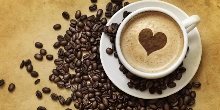 Combien de caféine contient une tasse de café ?