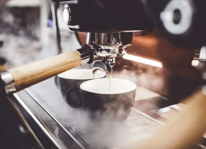 Comment entretenir sa machine à expresso manuelle ? – Double Expresso Comment entretenir sa machine à expresso manuelle ?